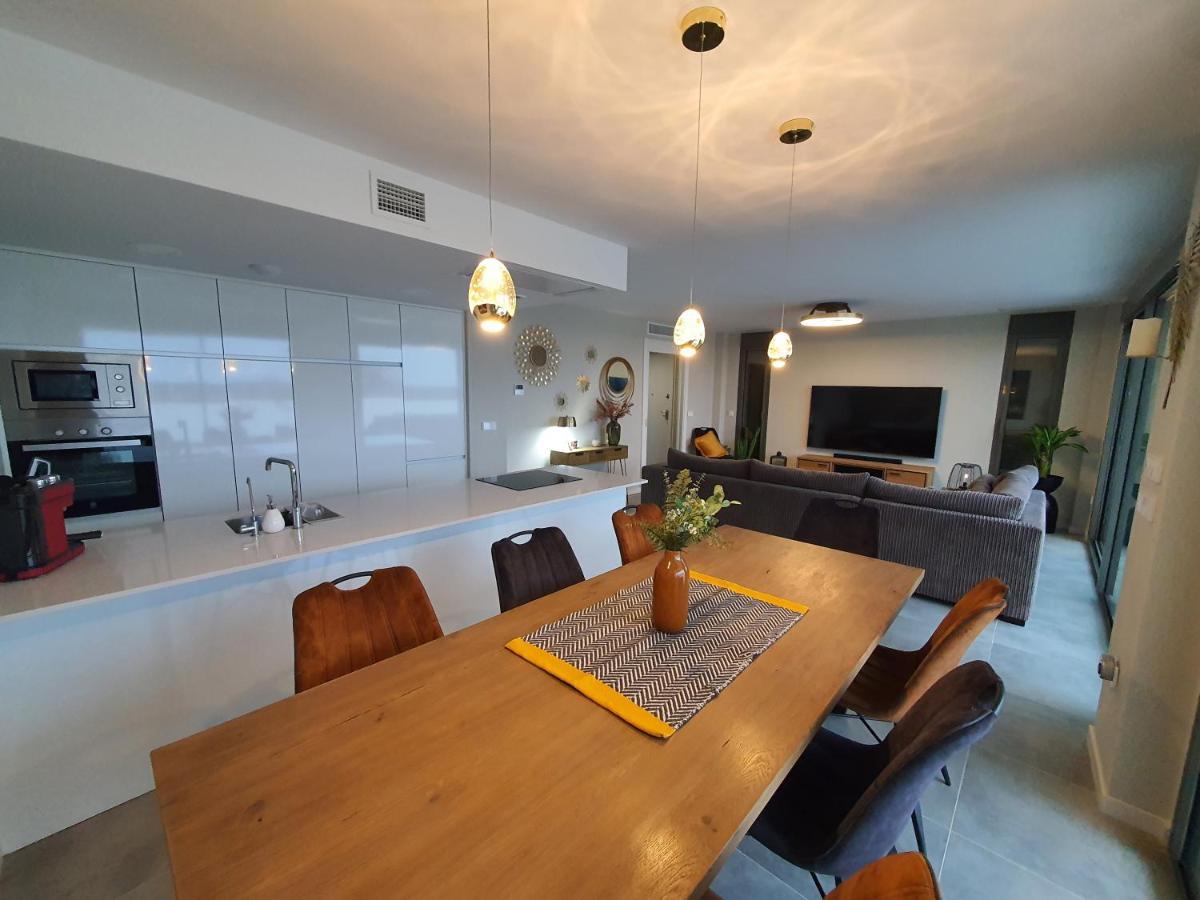 Pool & Snooker Villa Финестрат Экстерьер фото