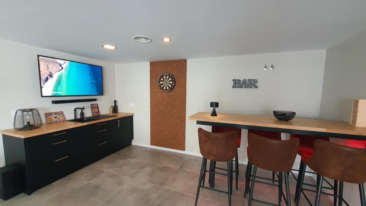 Pool & Snooker Villa Финестрат Экстерьер фото